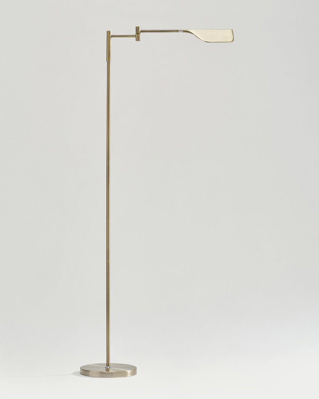 Leaf-Design Metal Floor Lamp – 3-Touch Dimmer LED, 135cm