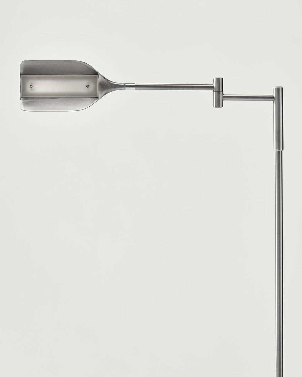 Leaf-Design Metal Floor Lamp – 3-Touch Dimmer LED, 135cm