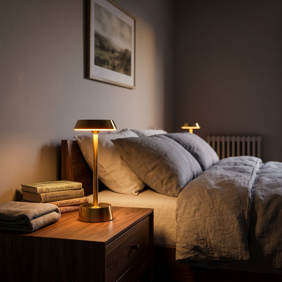 Brushed Brass Table Lamp – Cordless LED Mood Light, Flat Disc Shade, IP65 Waterproof